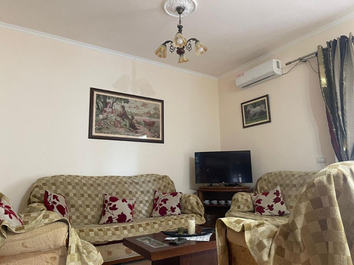Green-Garden Apartmets Sarandë 외부 사진